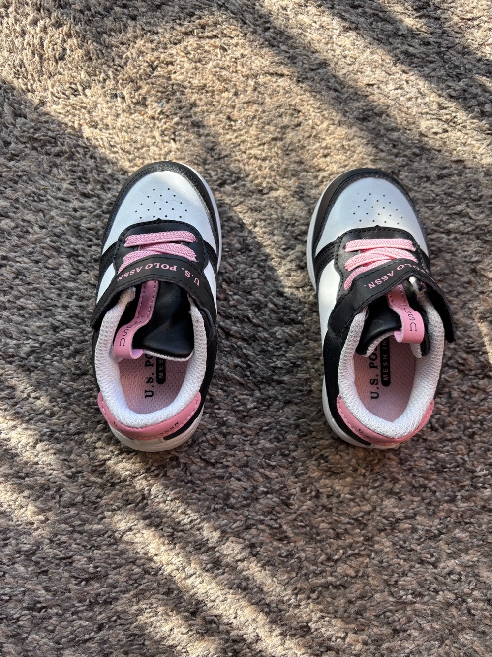 U.S. Polo Kids White, Black & Pink Low-Top Sneakers
